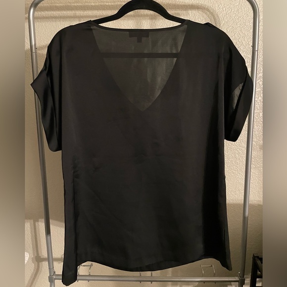 Express Silk Top Size Large - Picture 2 of 3